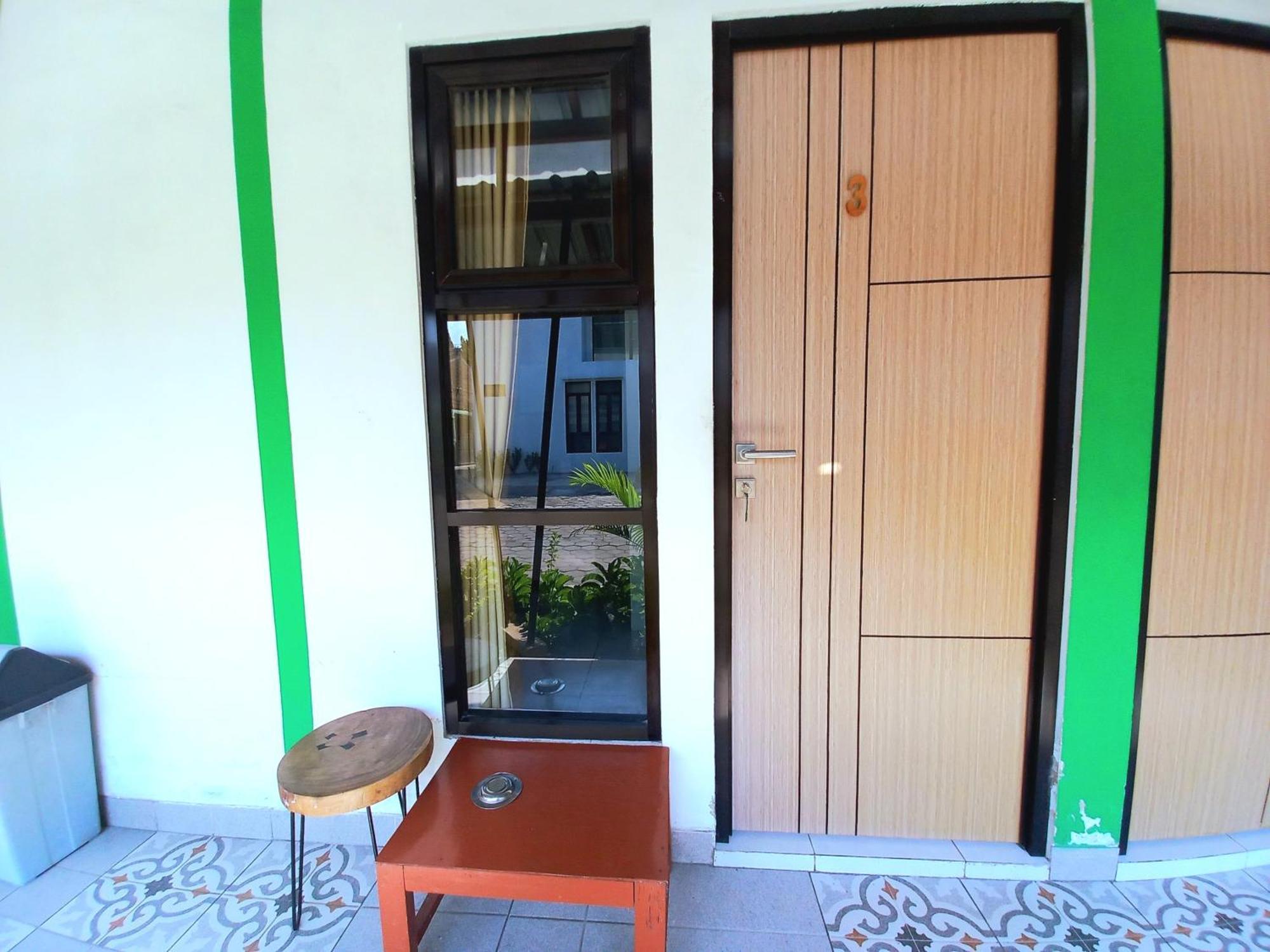 Hotel Jogja Kili Suci By Simply Homy Yogyakarta Luaran gambar